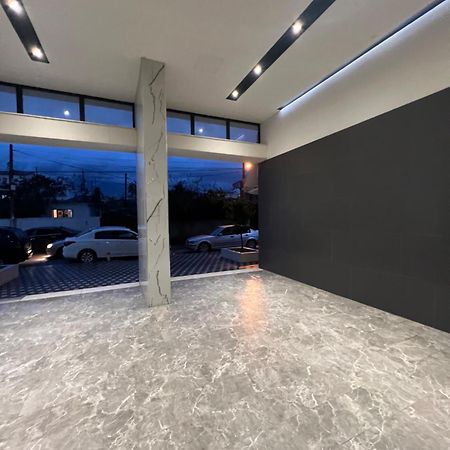 Atrium Apartment Tirana Eksteriør billede